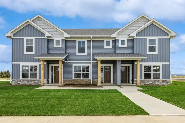 505 Crimson Street, North Liberty, IA 52317