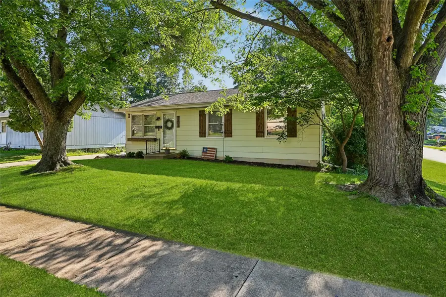 1401 39th Street Se, Cedar Rapids, IA 52403 - #2