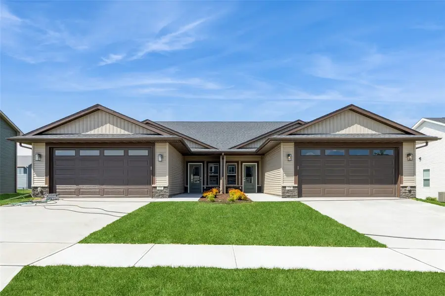 405 Solstice Court, North Liberty, IA 52317 - #2