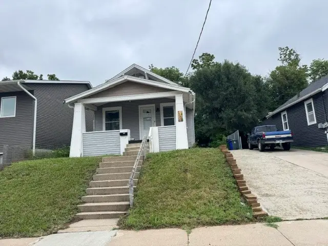 1100 15th Street Se, Cedar Rapids, IA 52401 - #1