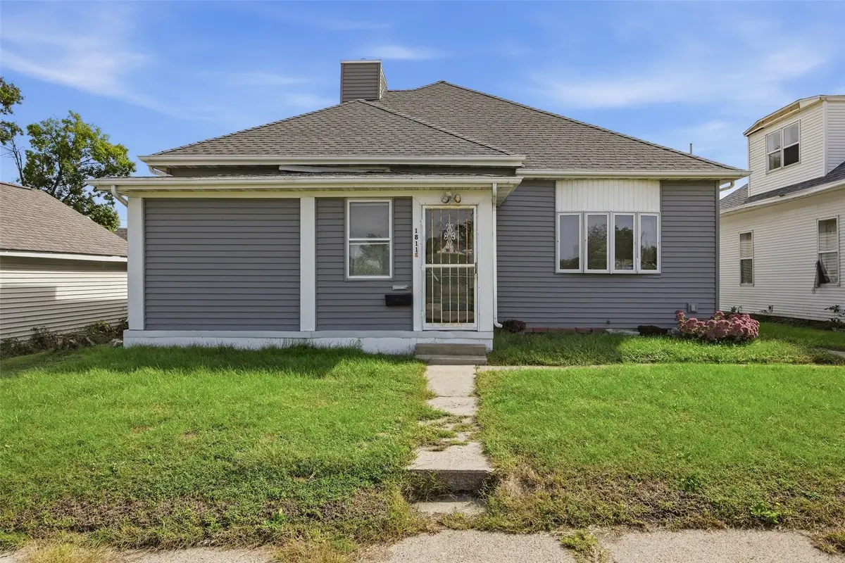 1811 3rd Street Sw, Cedar Rapids, IA 52404 - #1
