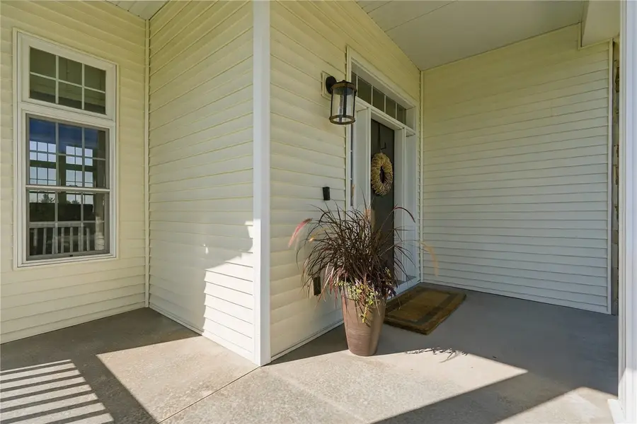 6413 Milburn Ne, Cedar Rapids, IA 52411 - #3