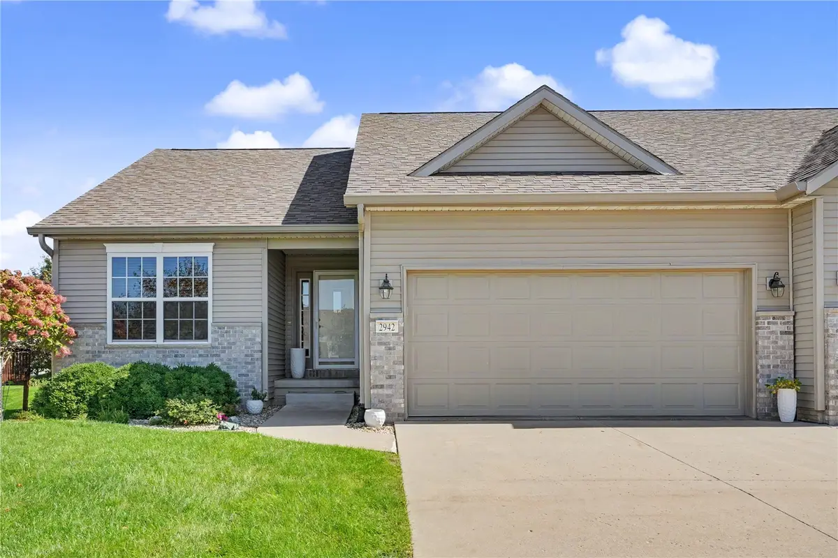 2942 Stone Creek Court, Marion, IA 52302 - #1