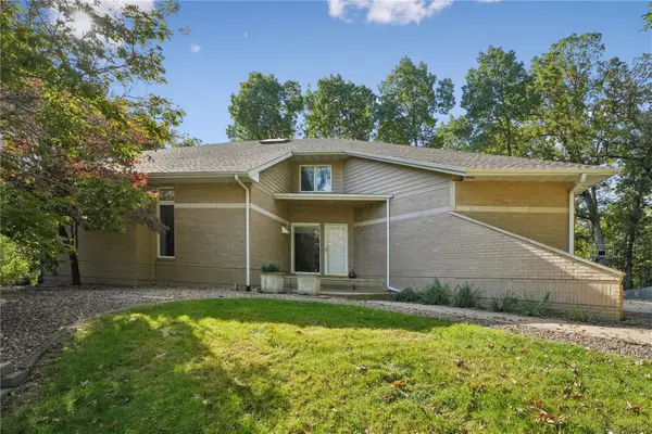 1441 Trail Bend Drive Nw, Swisher, IA 52338