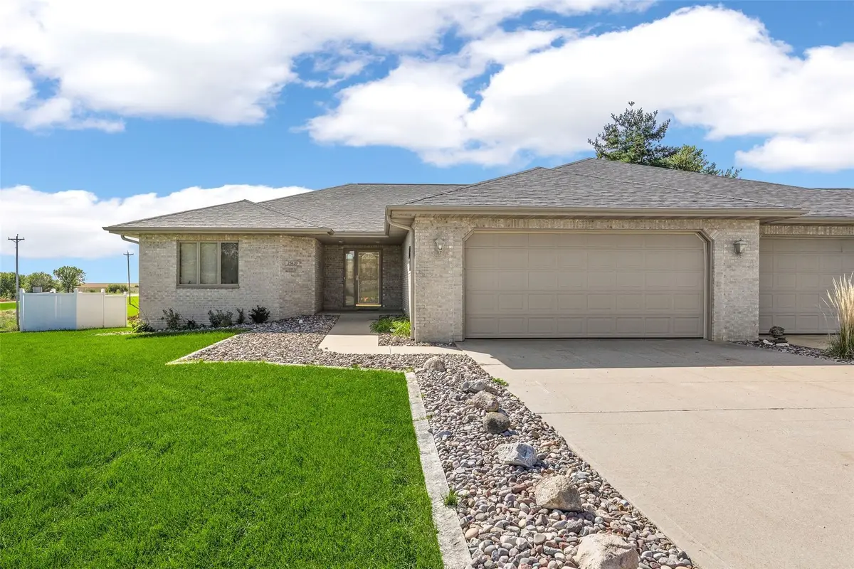 23620 Gombert Drive, Anamosa, IA 52205 - #1