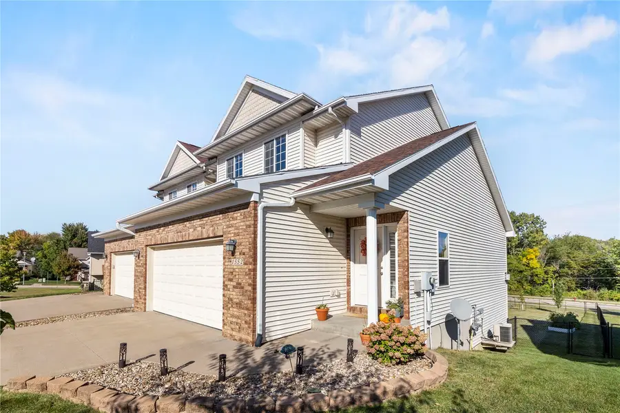 1552 Cook Cir, North Liberty, IA 52317 - #2