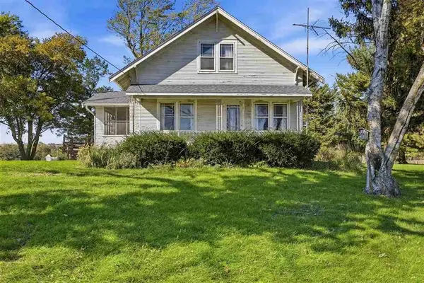 1981 White Oak Avenue, Solon, IA 52333