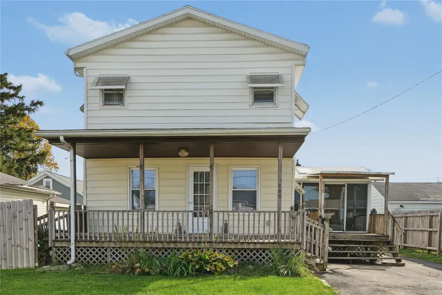 107 24th Avenue Sw, Cedar Rapids, IA 52404 - #2