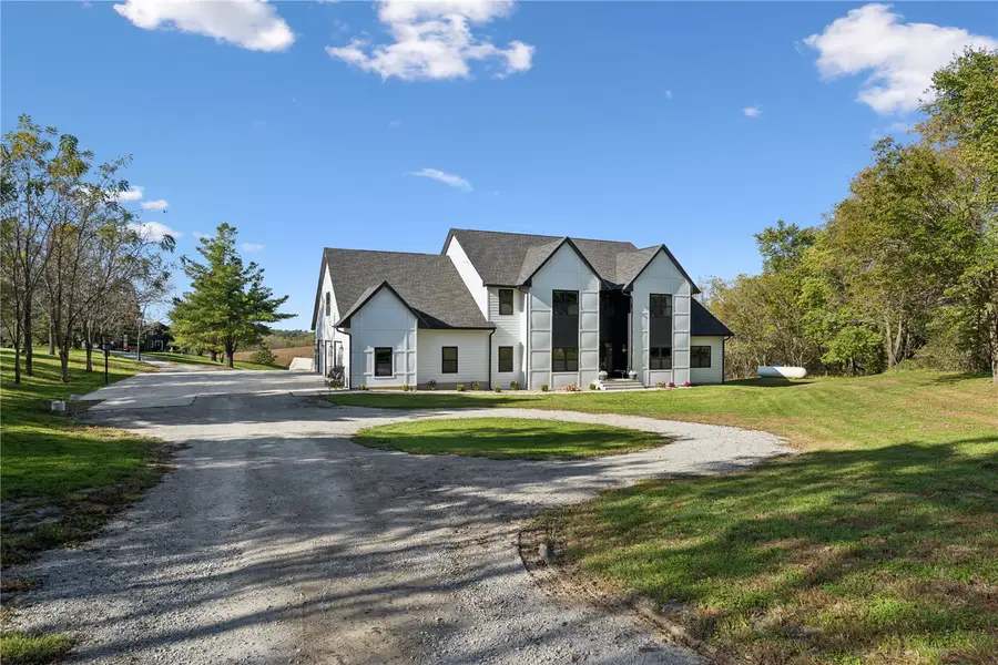 4764 Rapid Creek Road Ne, Iowa City, IA 52245 - #2