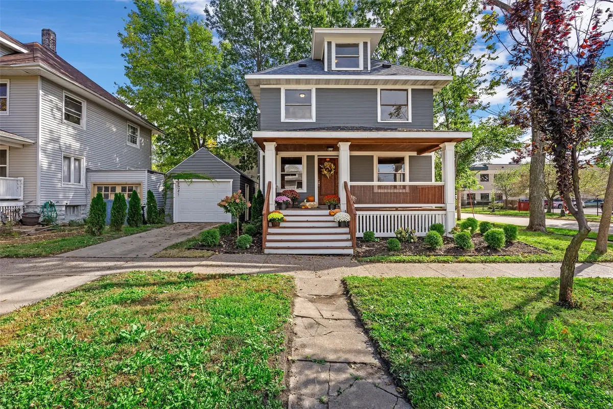 1703 A Avenue Ne, Cedar Rapids, IA 52402 - #1