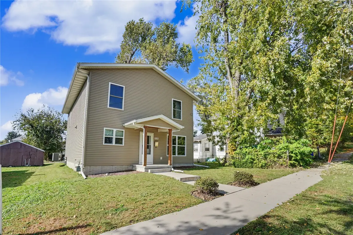 1131 16th St Se, Cedar Rapids, IA 52403 - #1
