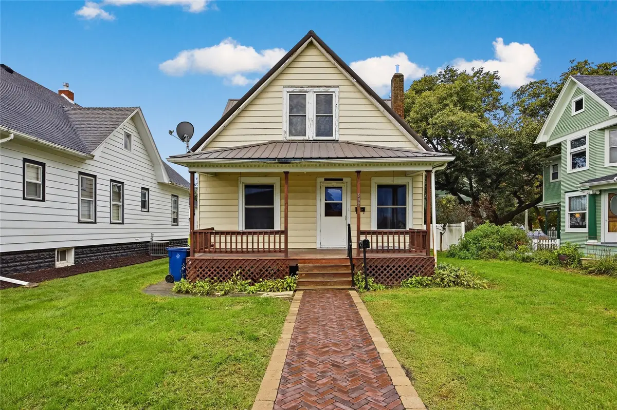 609 Mulberry Street, Tipton, IA 52772 - #1