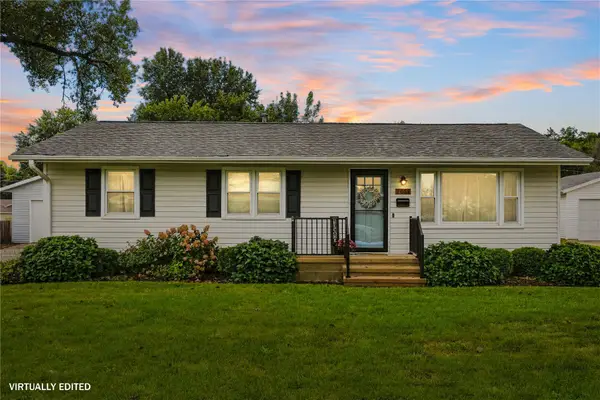 2051 Brookland Drive Ne, Cedar Rapids, IA 52402