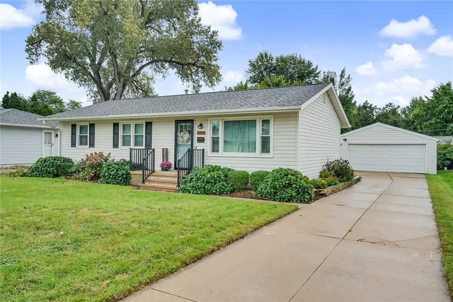 2051 Brookland Drive Ne, Cedar Rapids, IA 52402 - #3