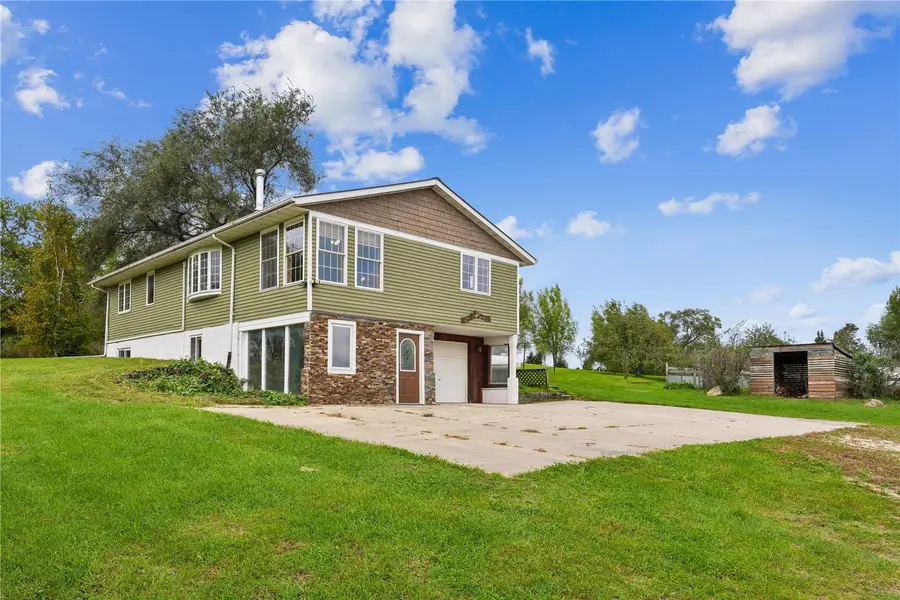 2093 Wapsie Y Road, Jackson, IA 52213 - #2