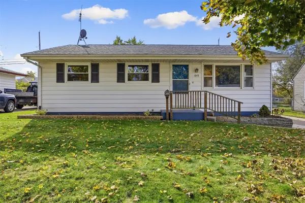 1643 Arizona Avenue Ne, Cedar Rapids, IA 52402