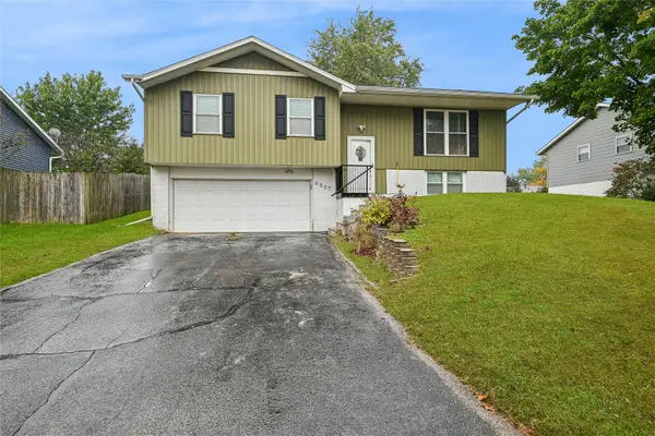 6507 Medford Lane Ne, Cedar Rapids, IA 52402