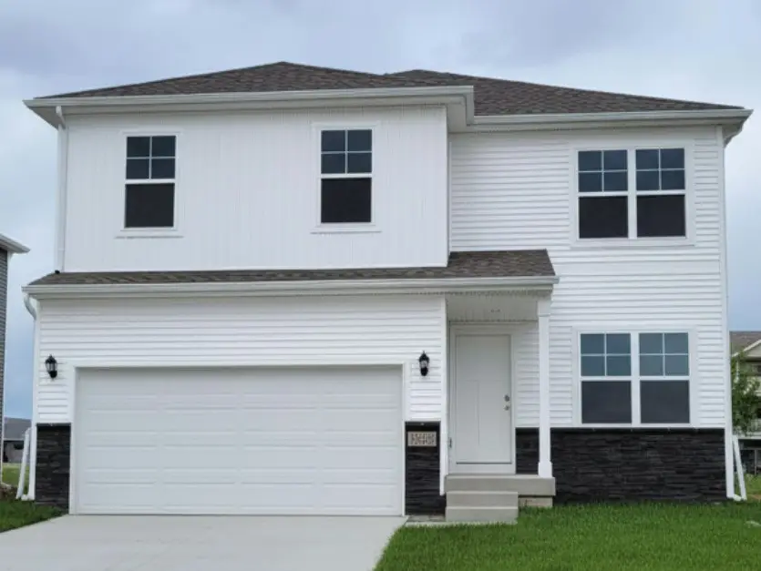3415 Dreusicke Drive, Coralville, IA 52241 - #1