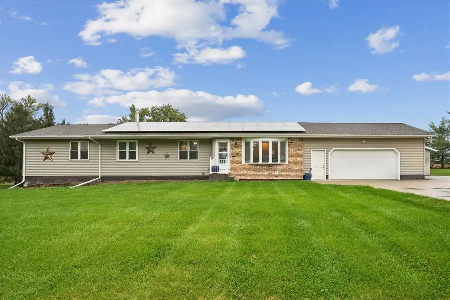 6500 Davis Court, Cedar Rapids, IA 52405 - #2
