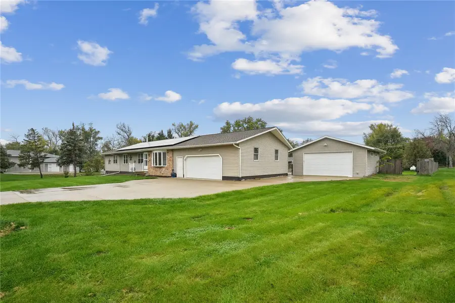 6500 Davis Court, Cedar Rapids, IA 52405 - #3
