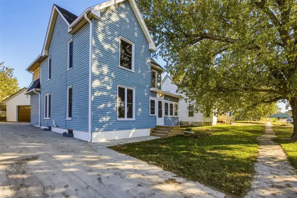 121 Grove Street, Shellsburg, IA 52332