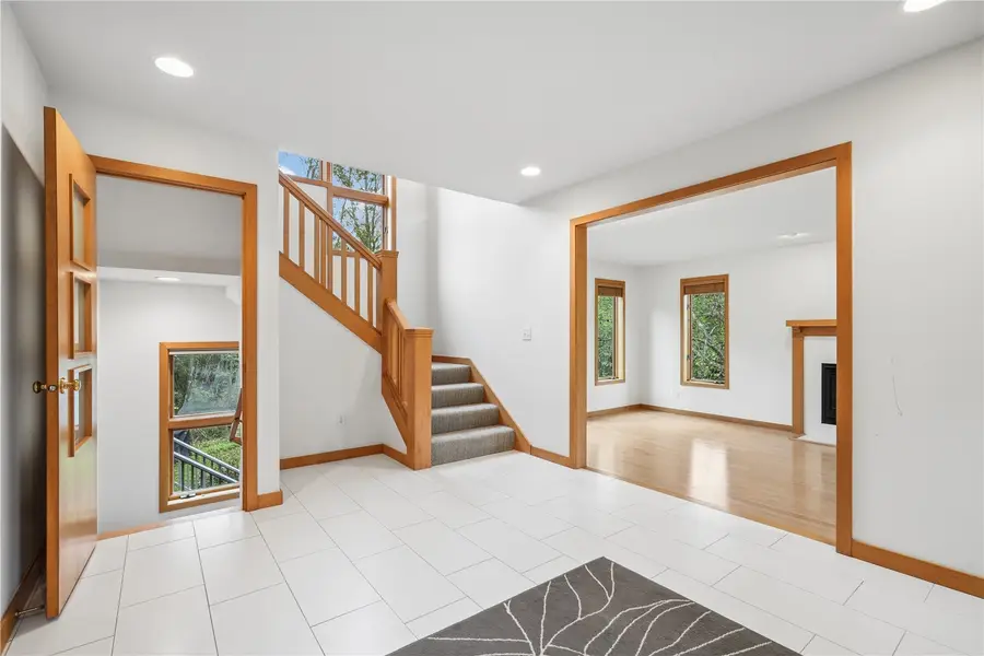17 Briar Ridge Drive Ne, Iowa City, IA 52240 - #3