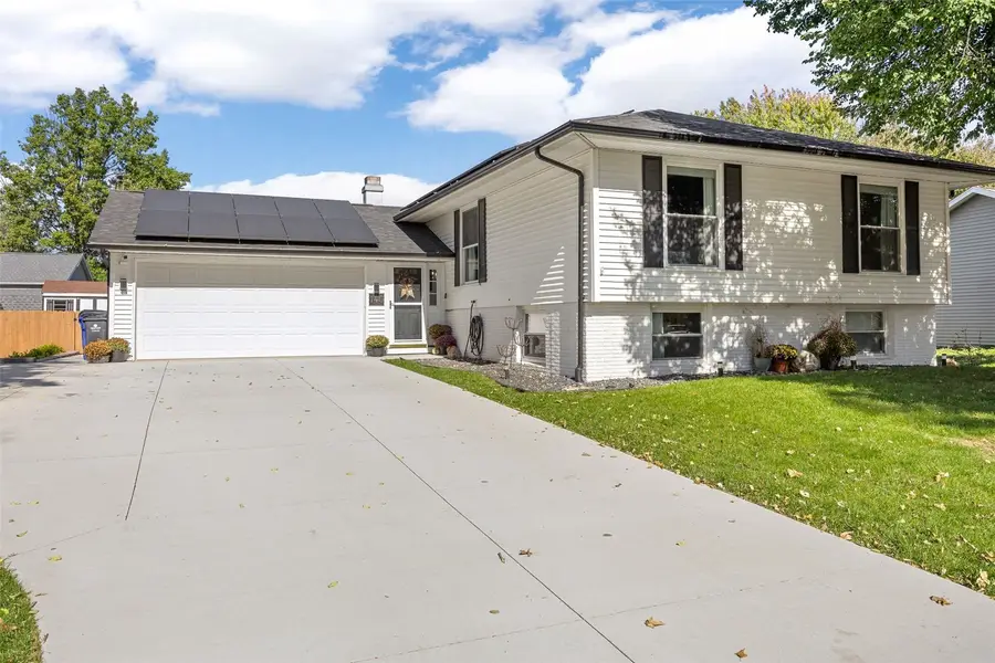 140 Carnaby Dr Ne, Cedar Rapids, IA 52402 - #3