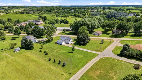 304 Maple Street, Urbana, IA 52213