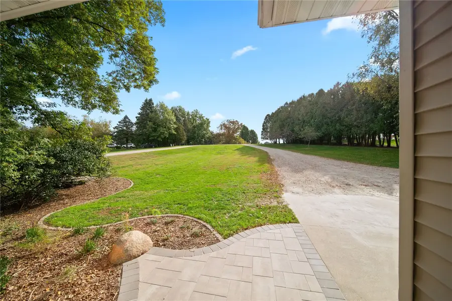1792 NE Thorncrest Court, Solon, IA 52333 - #2