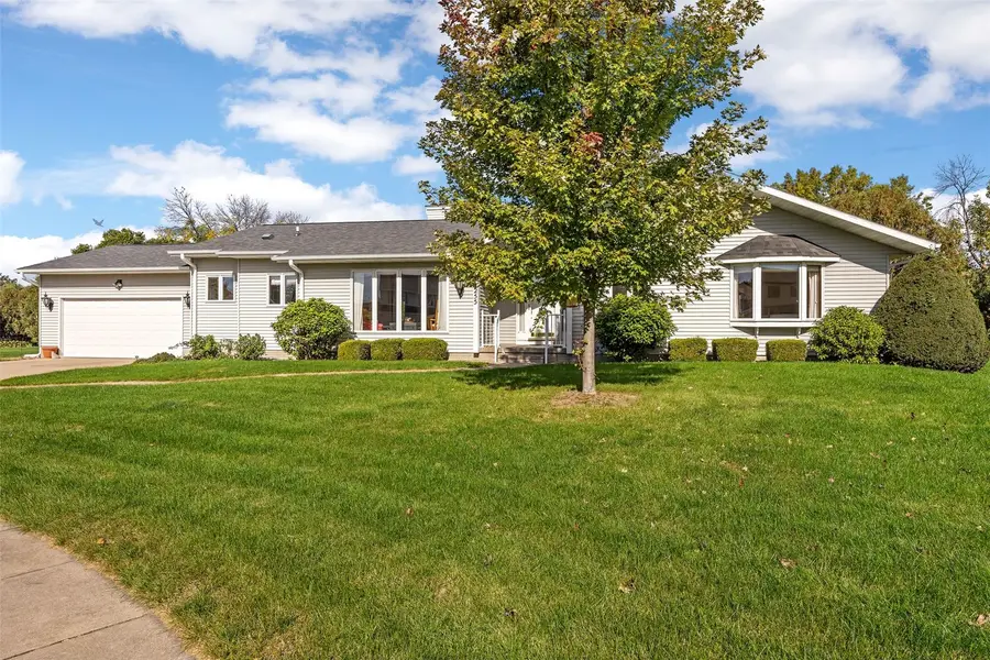 2255 Windsor Court, Marion, IA 52302 - #2