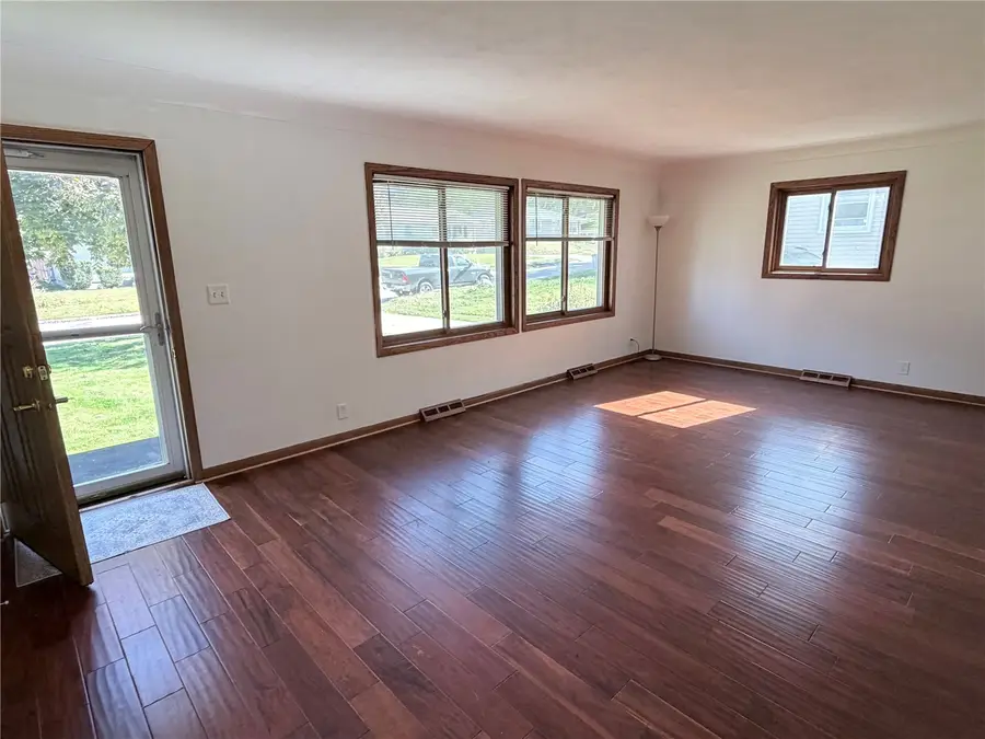 1930 Cach Lane Sw, Cedar Rapids, IA 52404 - #2