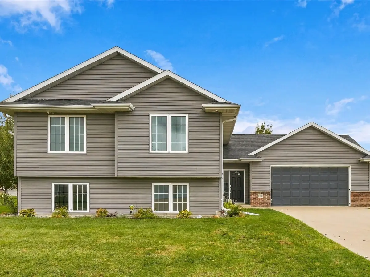 4560 Willow Street, Palo, IA 52324 - #1