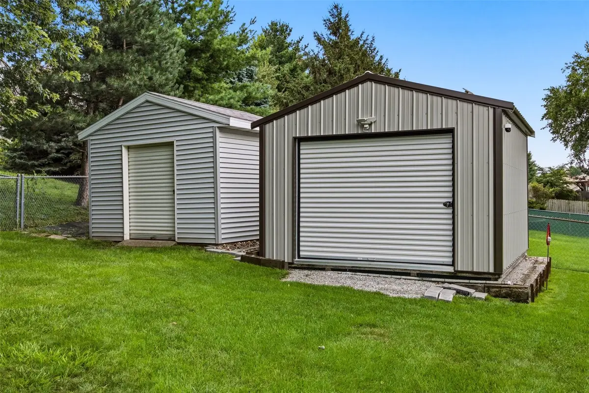 1773 Parkway Dr, Coralville, IA 52241 - #1