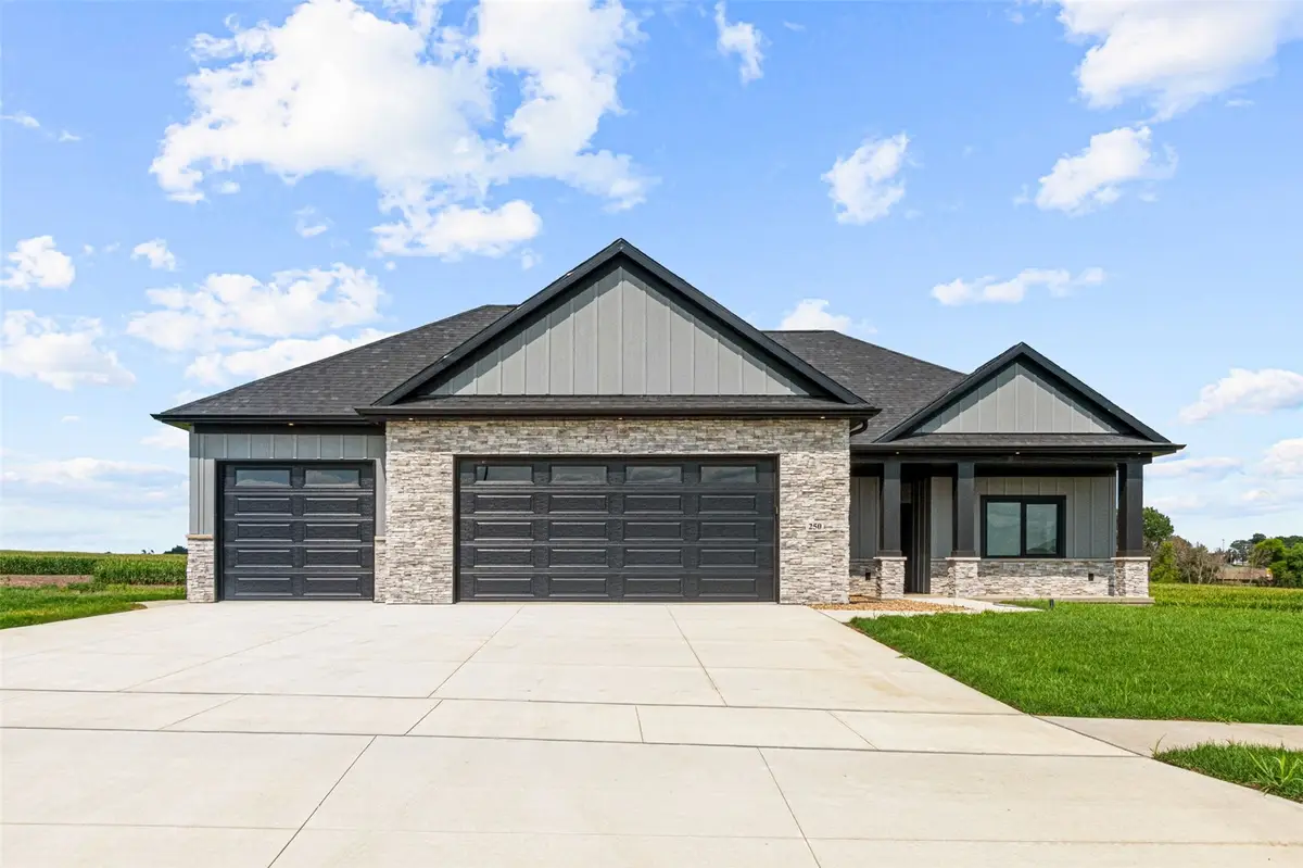 250 Howard, Swisher, IA 52333 - #1