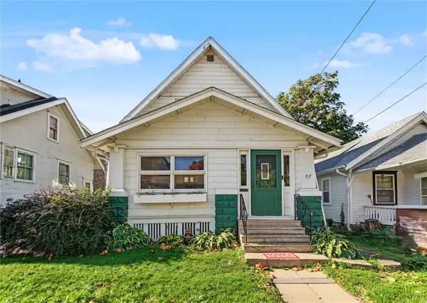 117 21st Street Ne, Cedar Rapids, IA 52402