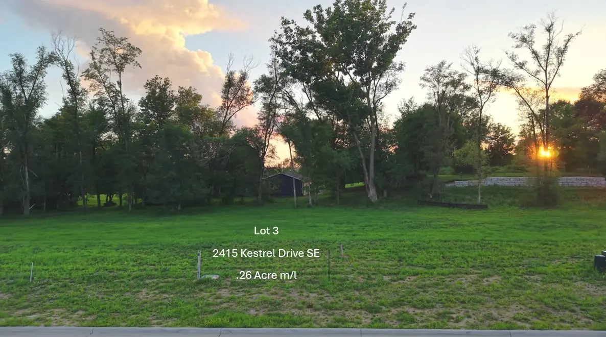 2415 Kestrel Drive Se, Cedar Rapids, IA 52403 - #1