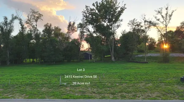 2415 Kestrel Drive Se, Cedar Rapids, IA 52403