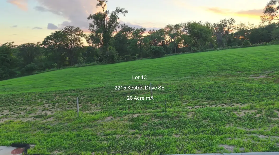 2215 Kestrel Drive Se, Cedar Rapids, IA 52403 - #1