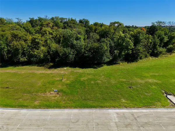 2120 Kestrel Drive Se, Cedar Rapids, IA 52403