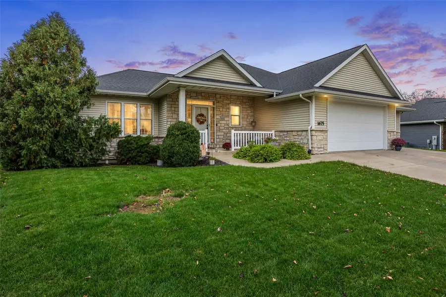 1675 Grizzly Trail, North Liberty, IA 52317 - #3