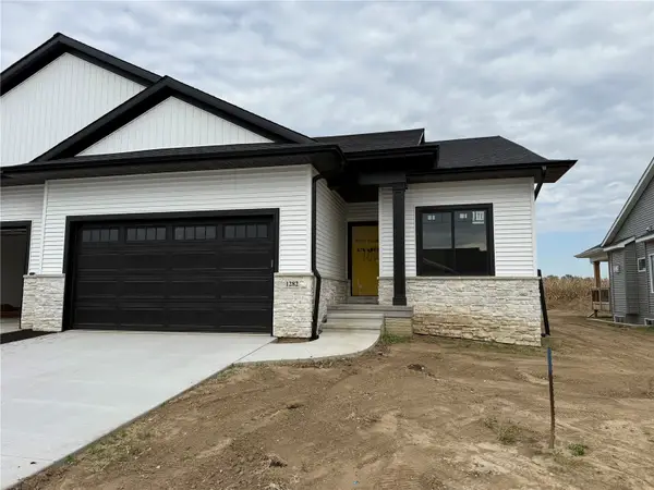 1282 Berkshire Lane, North Liberty, IA 52317