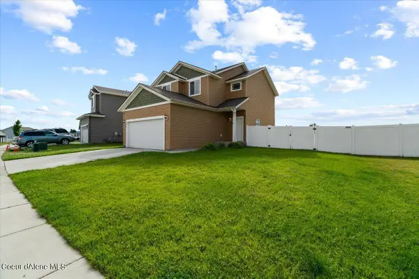 8576 N Haddon St, Post Falls, ID 83854