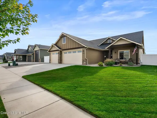 10691 N Murcia Ln, Hayden, ID 83835