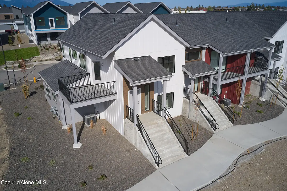 1030 E Railroad Ave, Post Falls, ID 83854 - Image #1