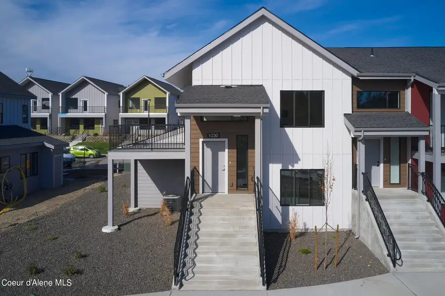 1030 E Railroad Ave, Post Falls, ID 83854 - Image #2