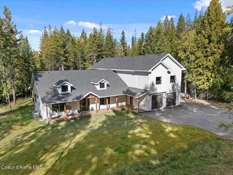95 KLICKITAT Rd, Cocolalla, ID 83813 - Image #2