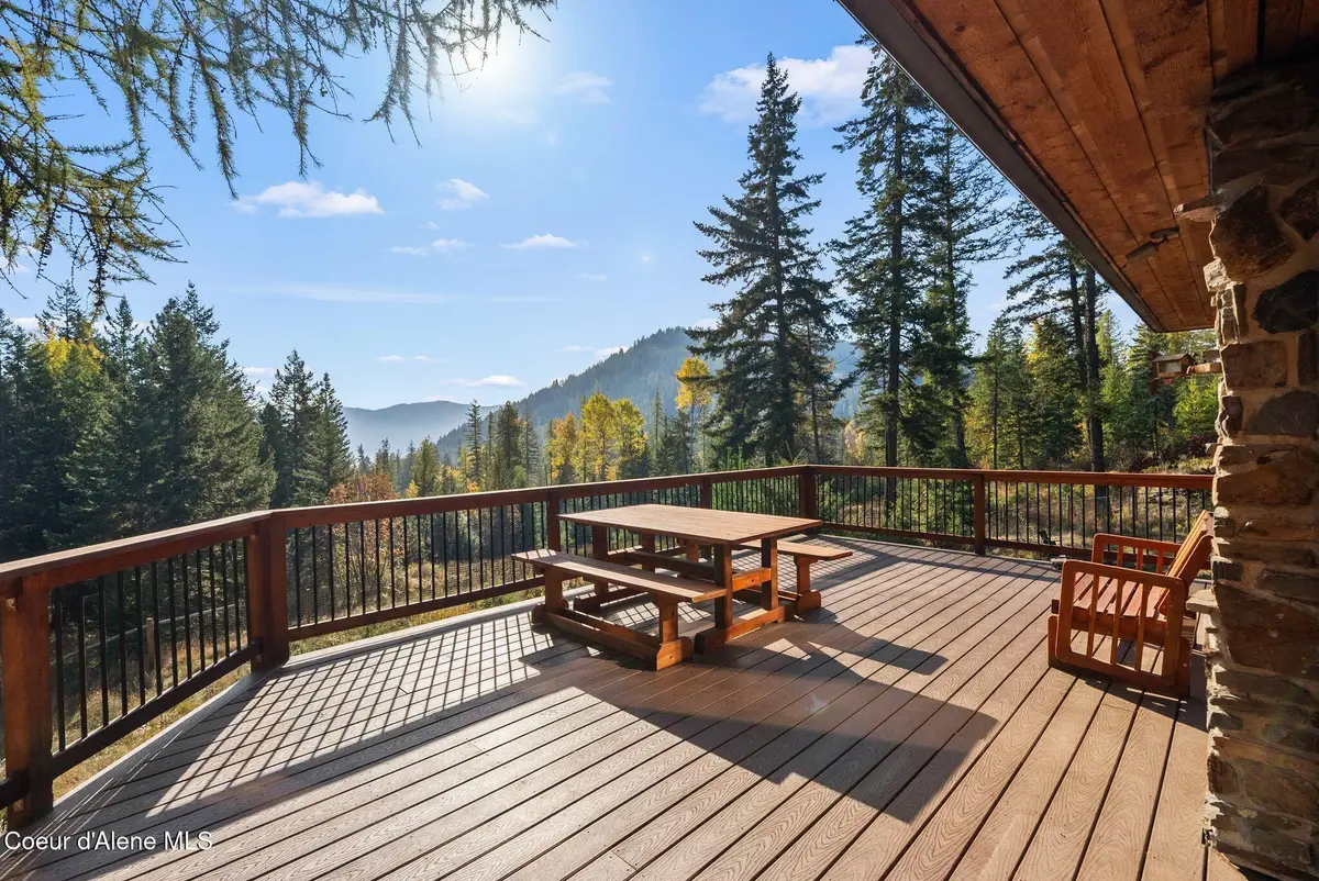 5770 Sagle Rd, Sagle, ID 83860 - Image #1