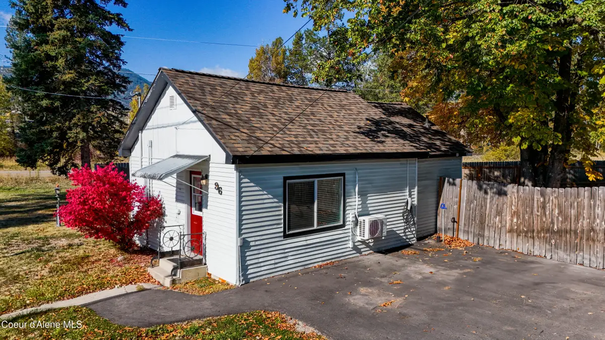 96 4th St, Ponderay, ID 83852 - Image #1