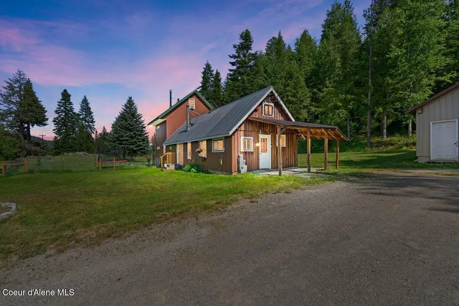 929 Irish Rd, Sagle, ID 83860 - #2