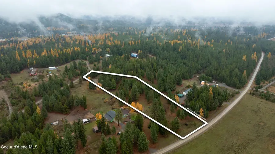 170 Vista Dr, Blanchard, ID 83804 - Image #2